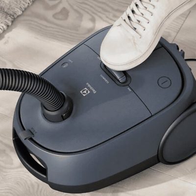 Aspirador con bolsa - ELECTROLUX 43137840, 750 W, Depósito 3,5 l, Gris