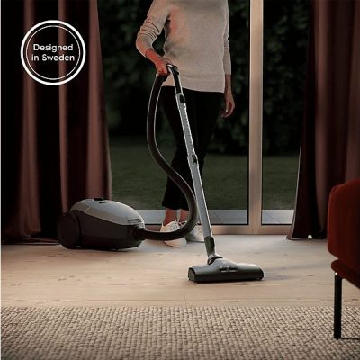 Aspirador con bolsa - ELECTROLUX PD82-4MG, 600 W, Depósito 3,5 l, gris, negro