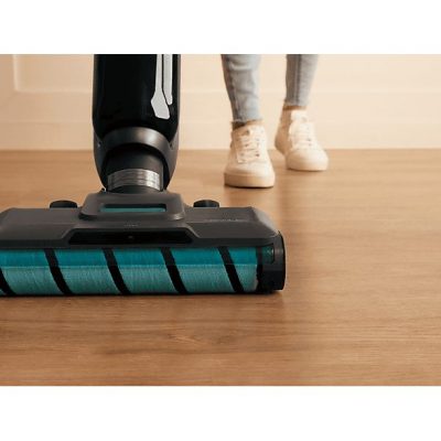 Fregona eléctrica - Cecotec FreeGo Wash&Vacuum Spray, Aspira y friega, 250 W, 700 ml, 35 min, Spray integrado, Incluye base de autolimpieza, Negro